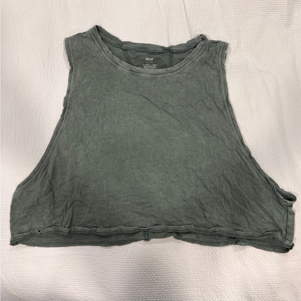 Aerie Tank